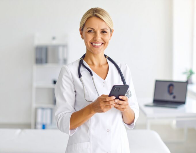 Mehr als ein Post: Warum Physiotherapiepraxen Social Media ernst nehmen sollten